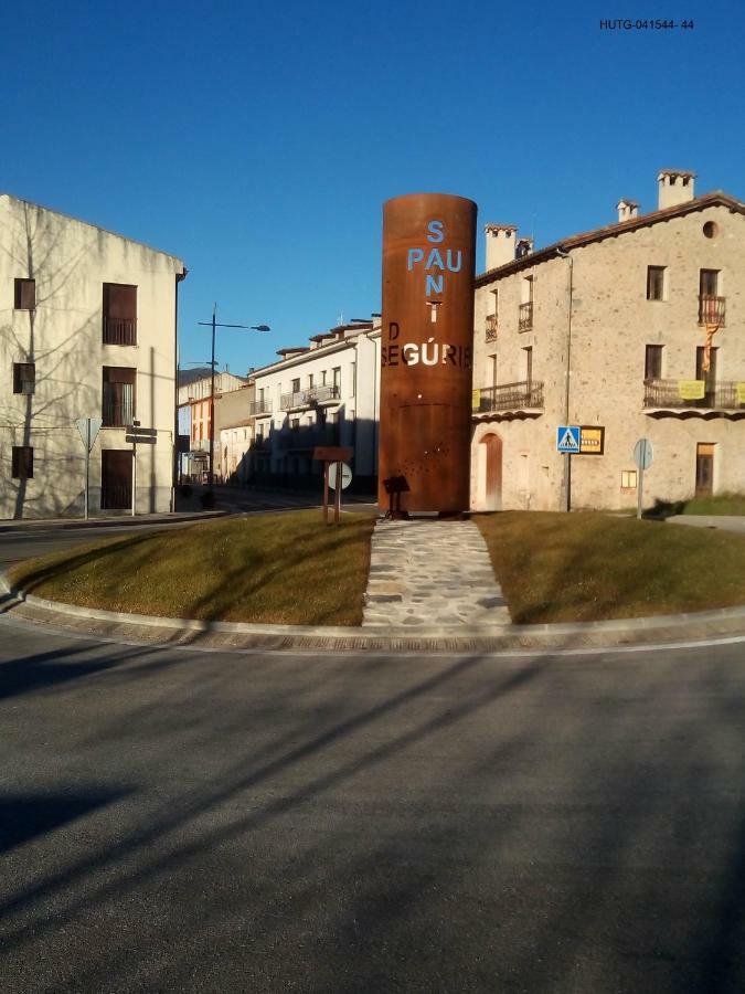 Habitatge Turistic Cal Ferrer Lägenhet Sant Pau de Seguries Exteriör bild